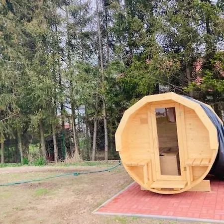 Holiday park Kalinowy Sad Z Jacuzzi I Sauna Mikolajki (Mragowo)