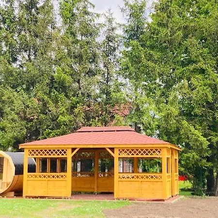 Πάρκο διακοπών Kalinowy Sad Z Jacuzzi I Sauna *