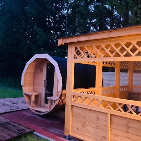 База отдыха Kalinowy Sad Z Jacuzzi I Sauna *