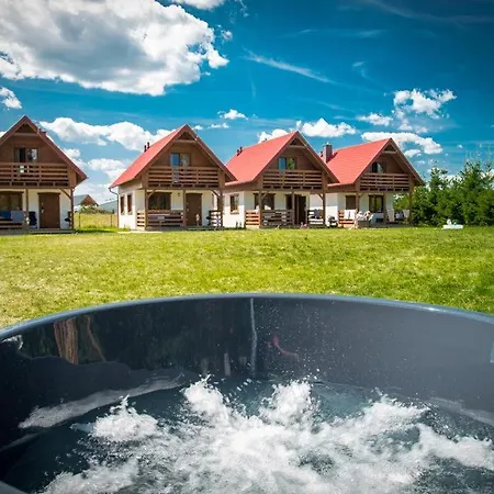 Kalinowy Sad Z Jacuzzi I Sauna Holiday park