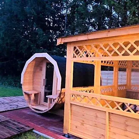 Πάρκο διακοπών Kalinowy Sad Z Jacuzzi I Sauna